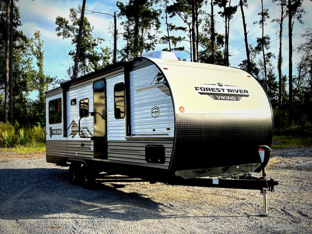 2025 Forest River Viking 5K Series 242MK Photo 1