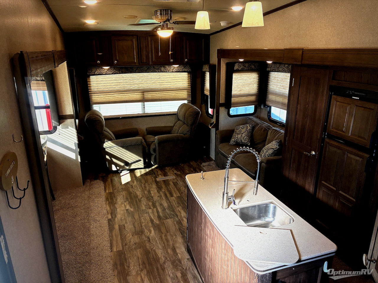 2018 Forest River Flagstaff Classic Super Lite 8528IKWS Photo 4