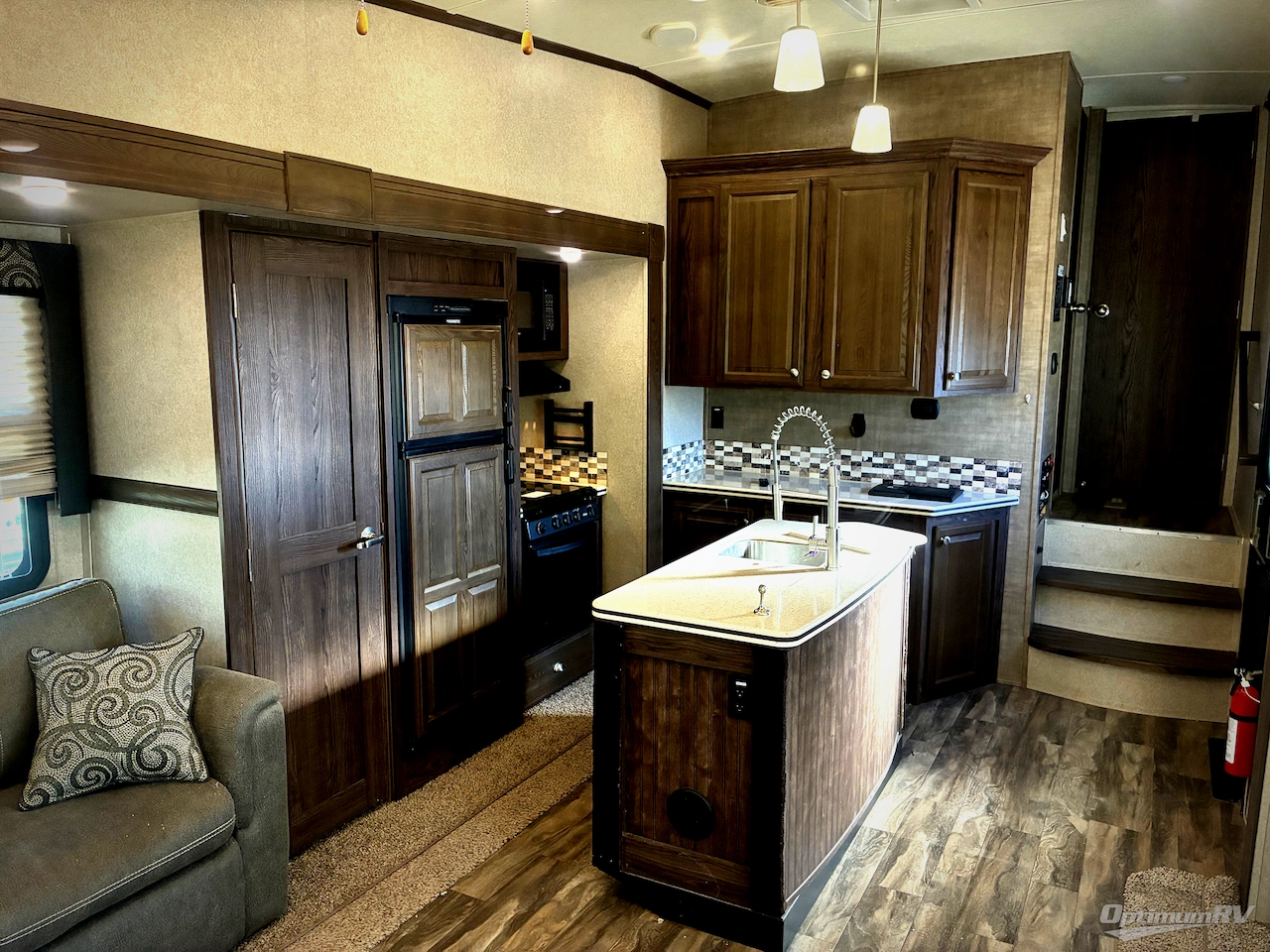 2018 Forest River Flagstaff Classic Super Lite 8528IKWS Photo 11