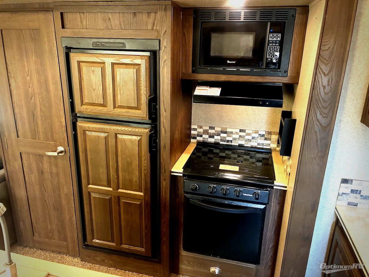 2018 Forest River Flagstaff Classic Super Lite 8528IKWS Photo 14