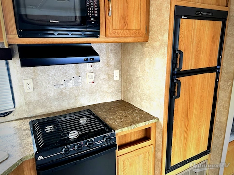 2010 Keystone Springdale 2670BH RV Photo 4