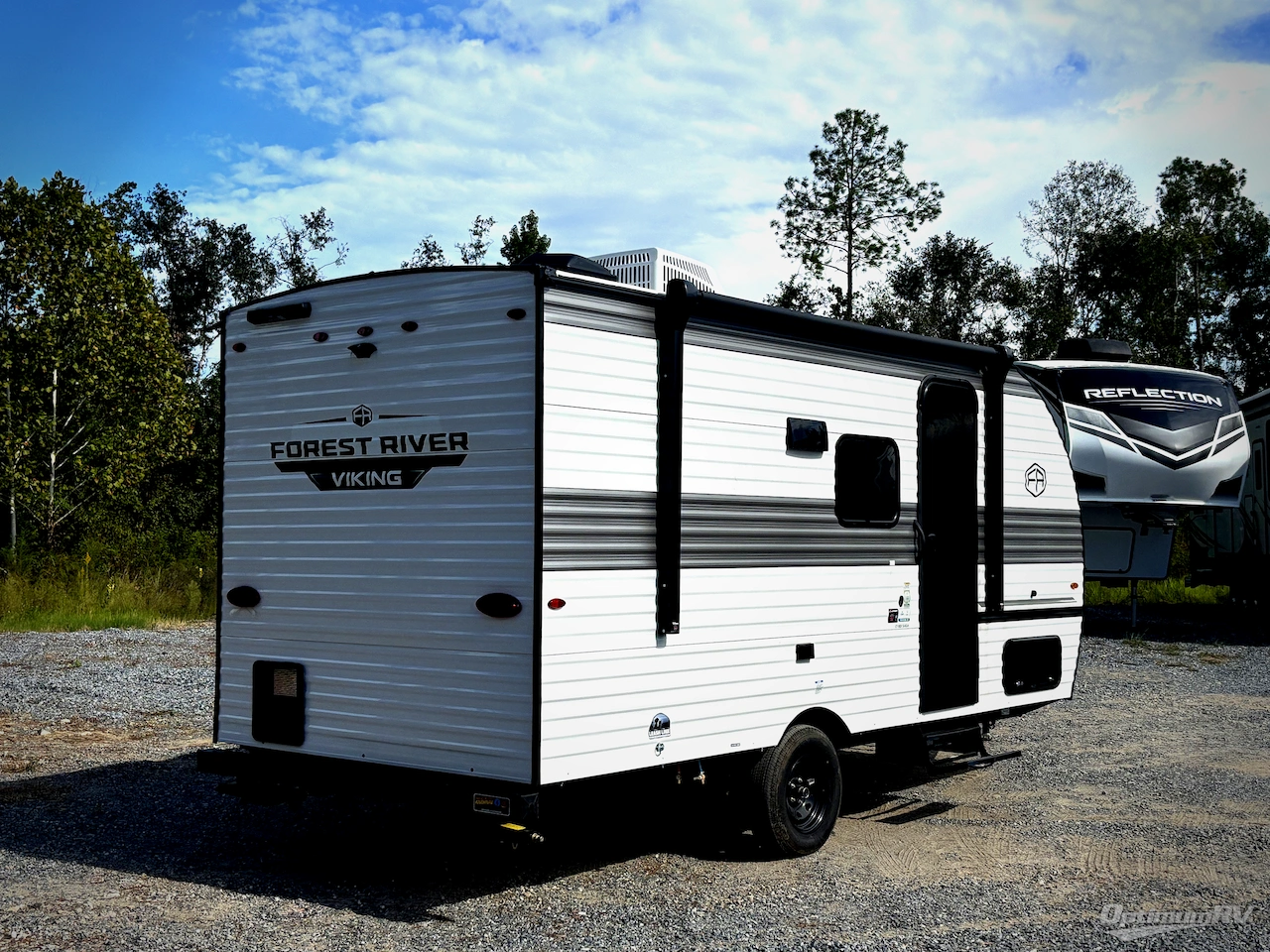 2025 Forest River Viking 3K Series 17SBH Photo 2