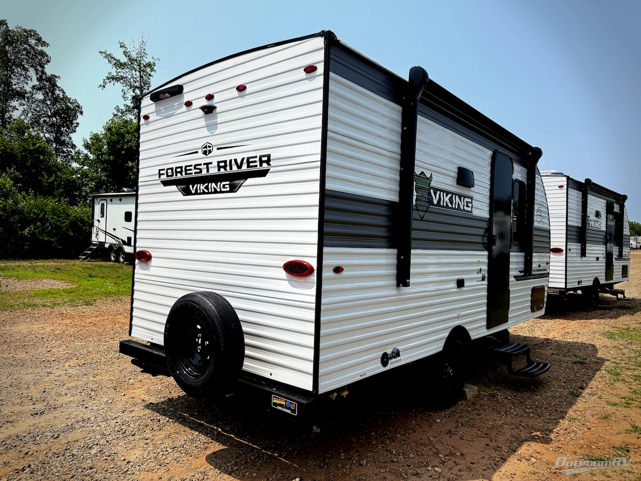 2025 Forest River Viking 3K Series 17FQ Photo 2