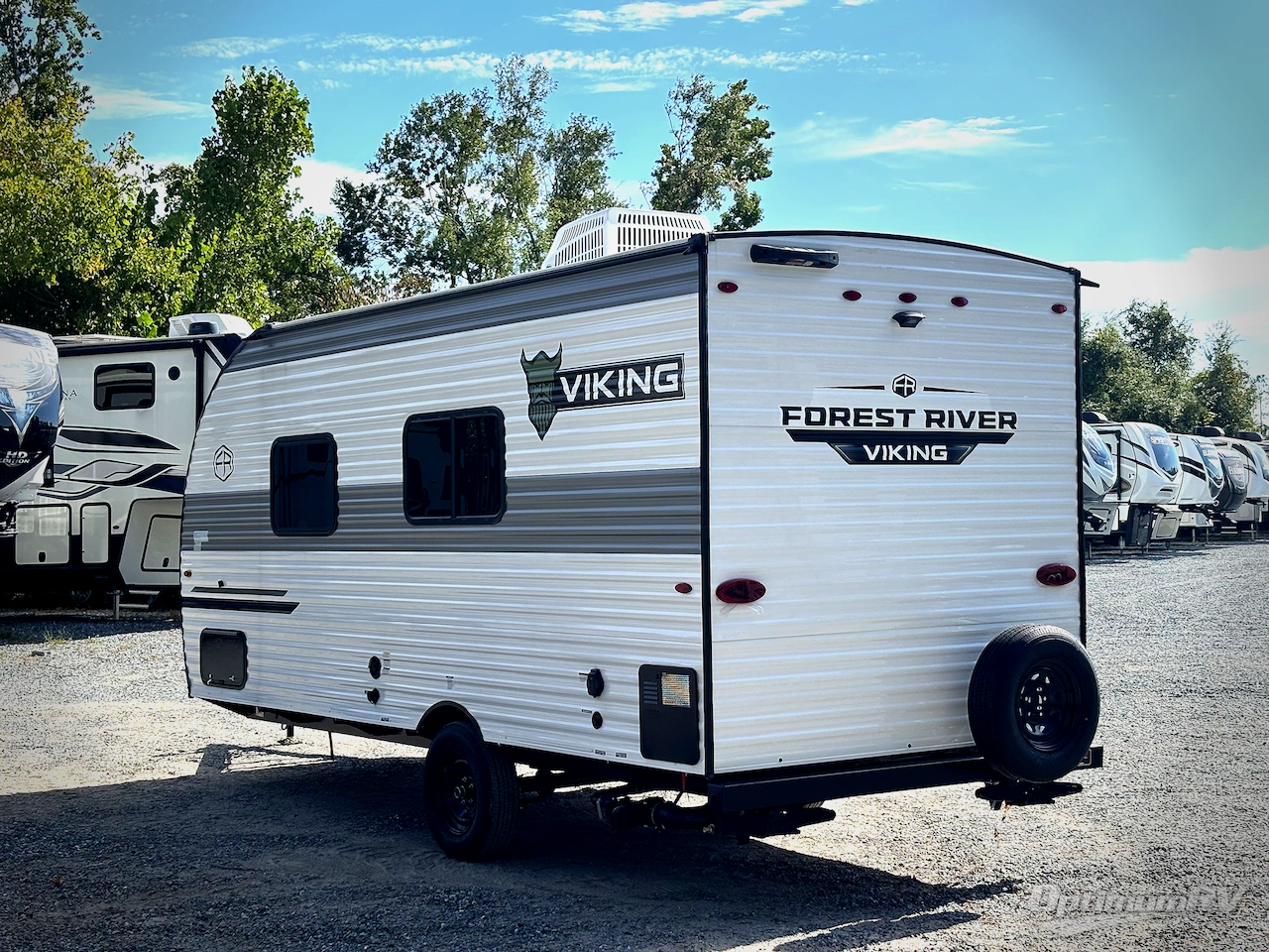 2025 Forest River Viking 3K Series 17SFQ Photo 3