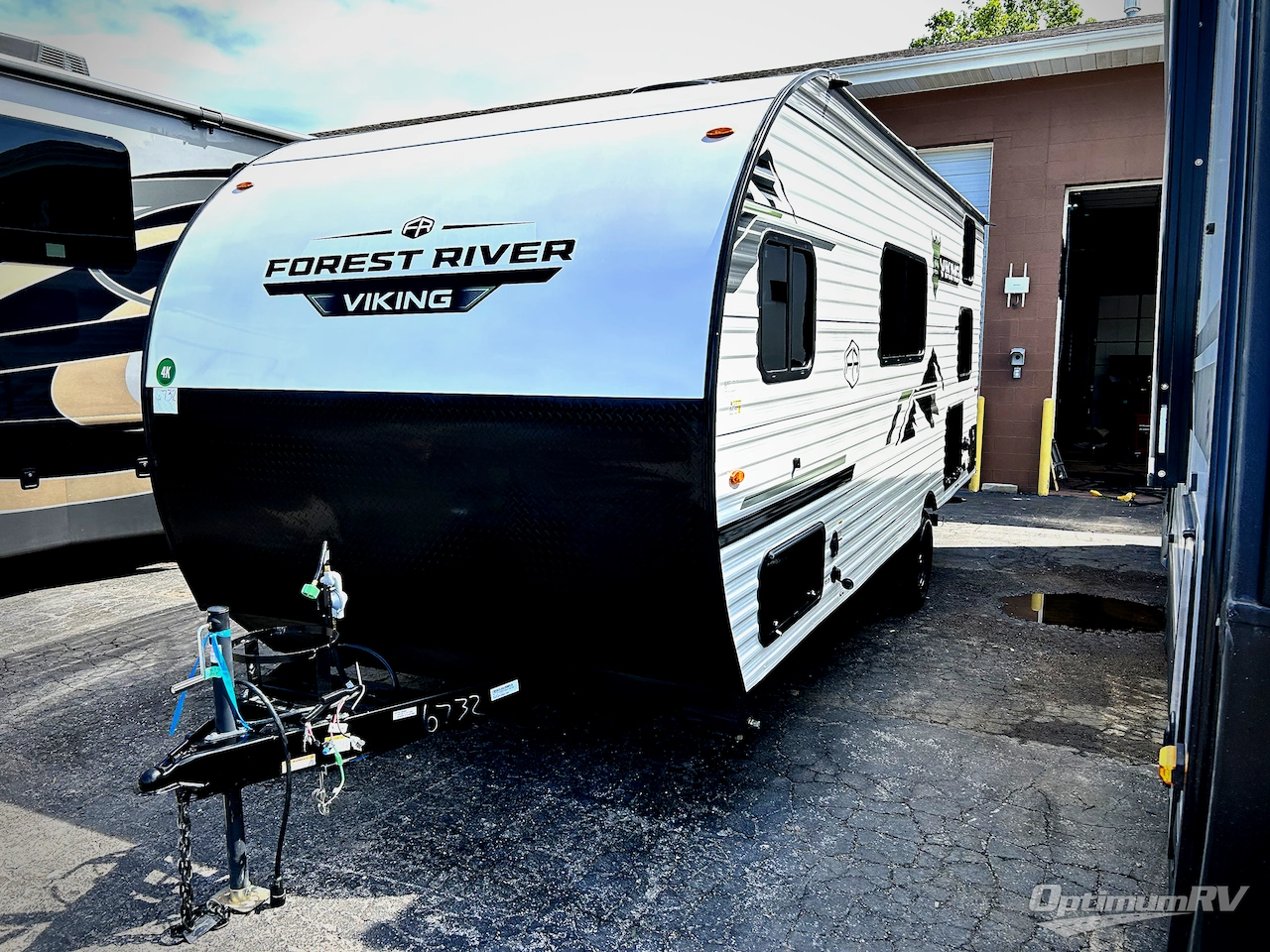 2025 Forest River Viking 4K Series 18BH Photo 2