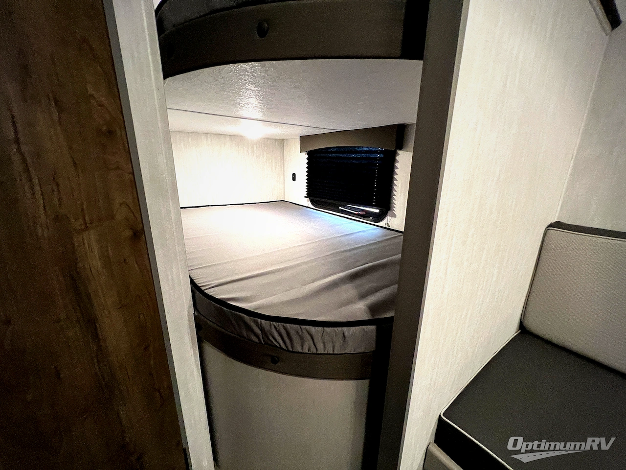 2025 Forest River Viking 4K Series 18BH Photo 12