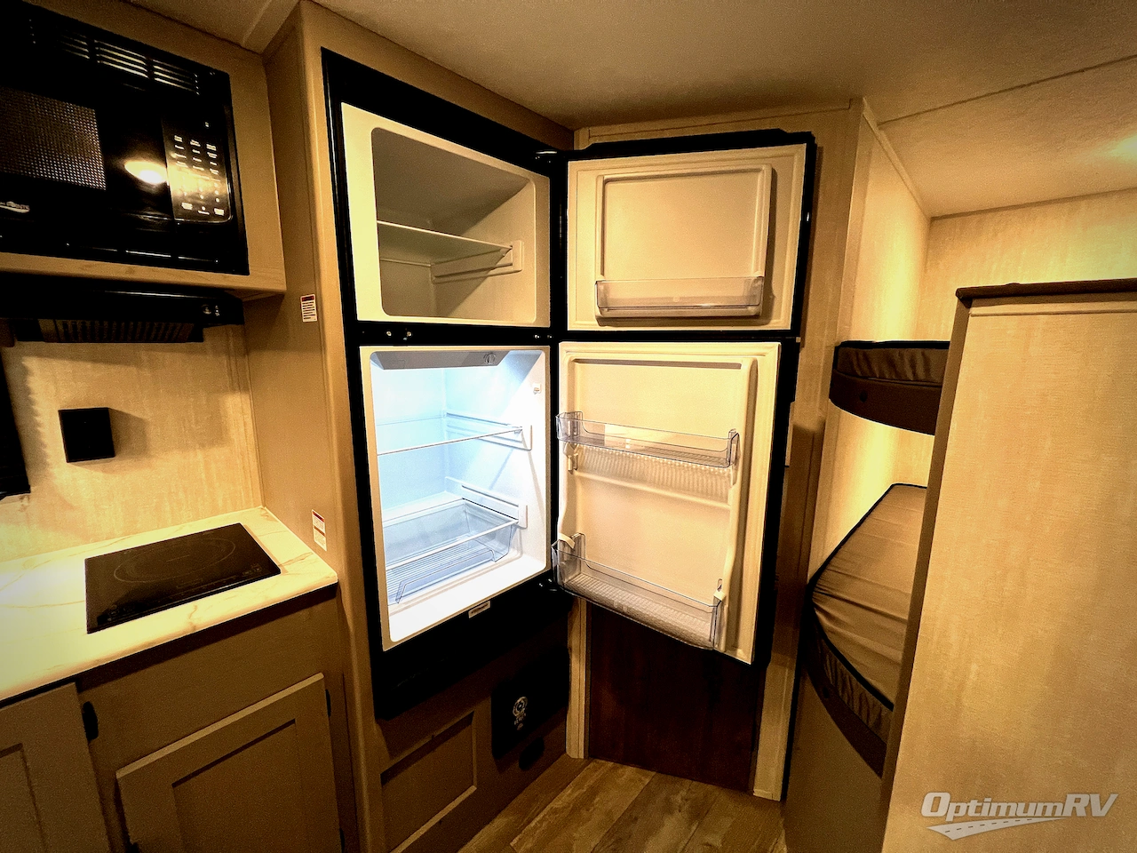 2025 Forest River Viking 4K Series 18BH Photo 17