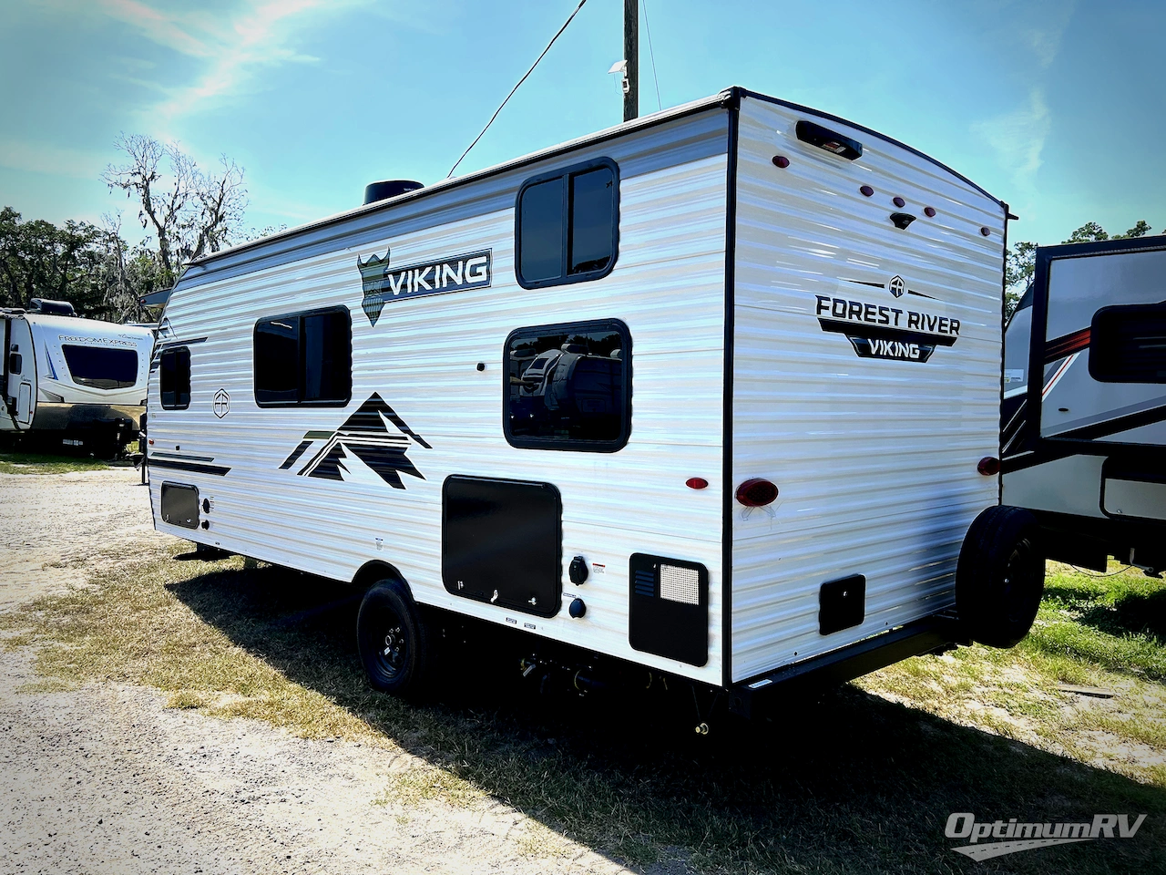 2025 Forest River Viking 4K Series 18BH Photo 3