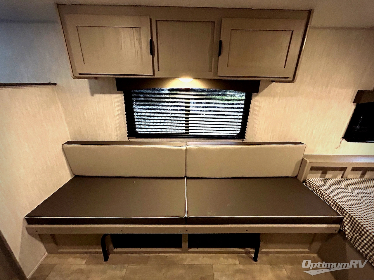 2025 Forest River Viking 4K Series 18BH Photo 8