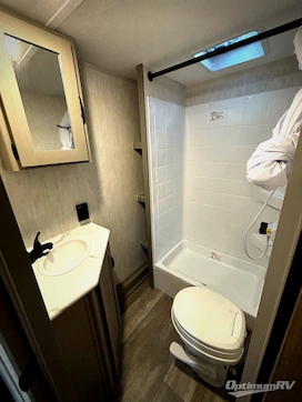 2025 Forest River Viking 4K Series 18BH RV Photo 4