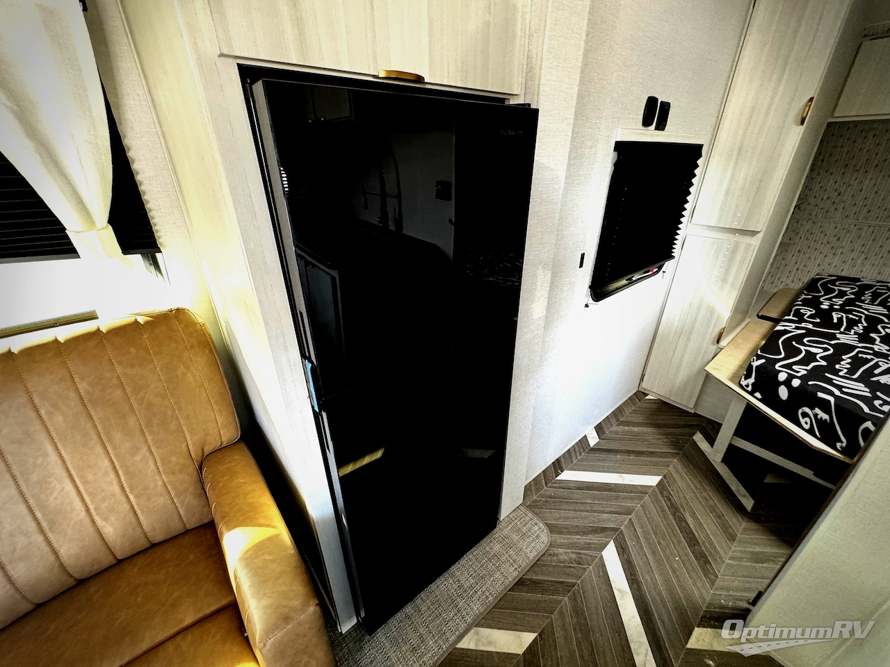 2026 Forest River Ozark 2430RBK Photo 8