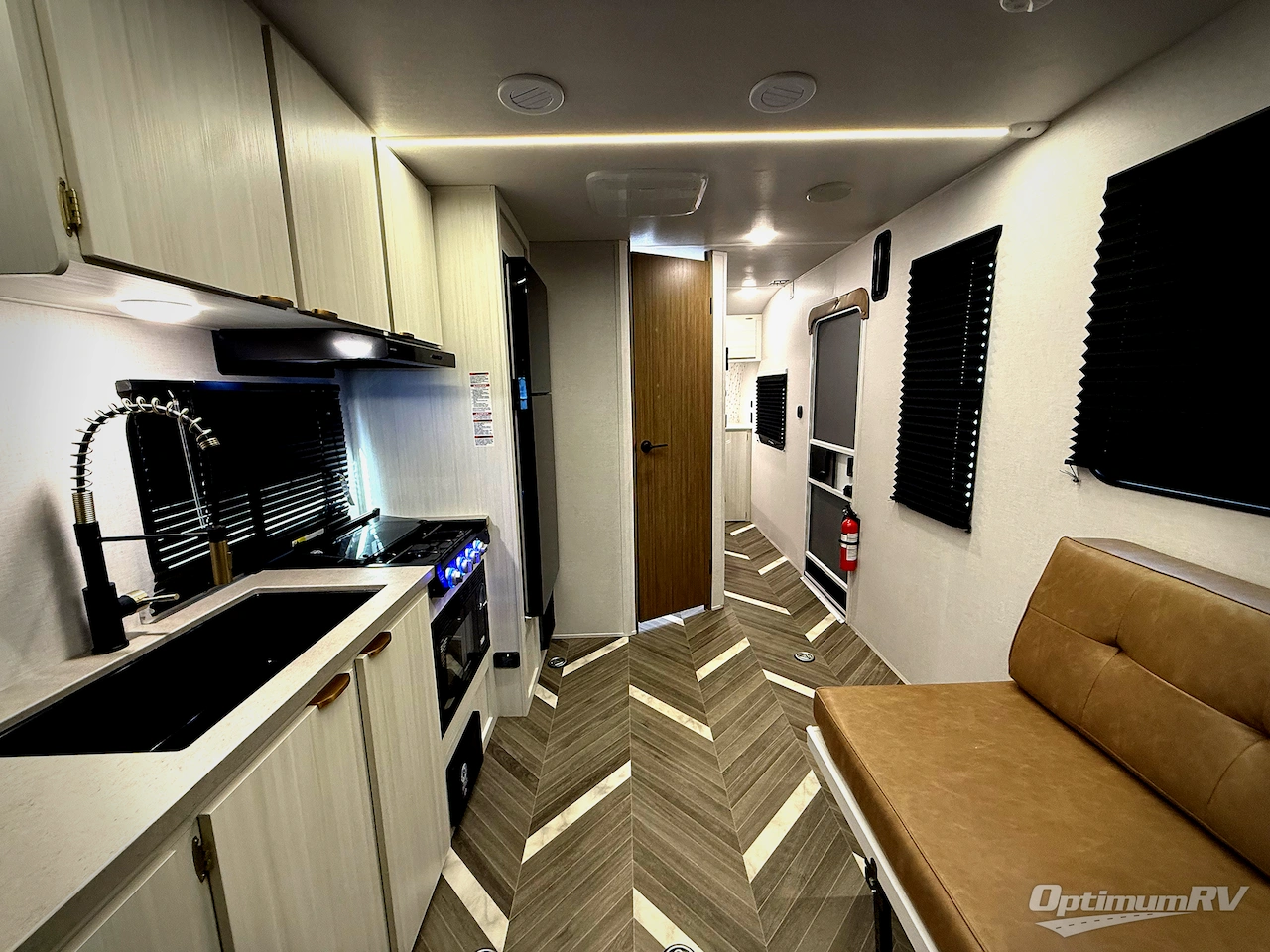 2026 Forest River Ozark 1900THK Photo 6