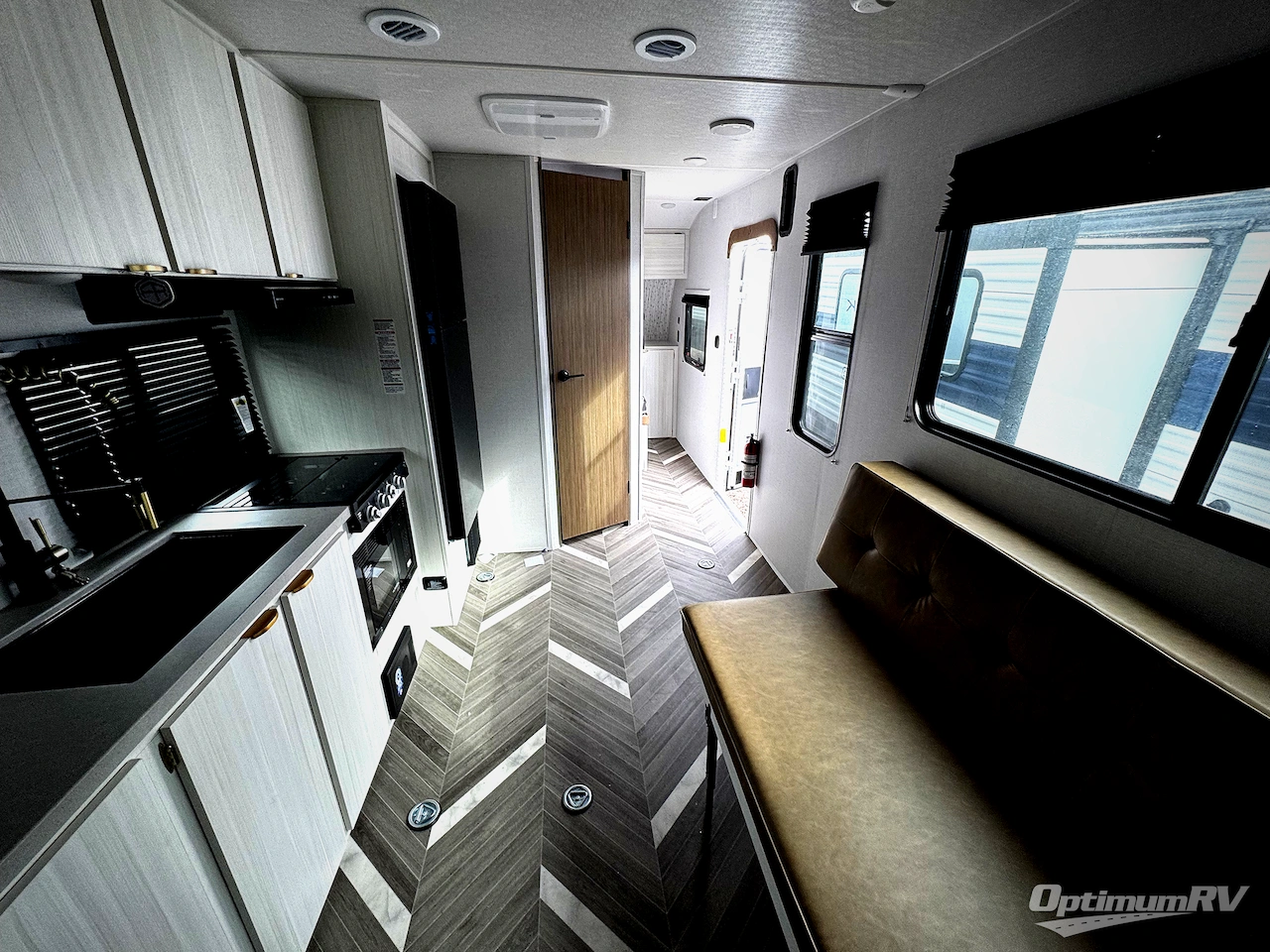 2026 Forest River Ozark 1900THK Photo 9