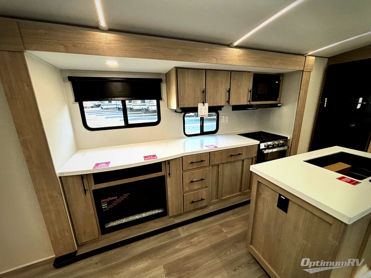 2026 Grand Design Imagine 2670MK Photo 8