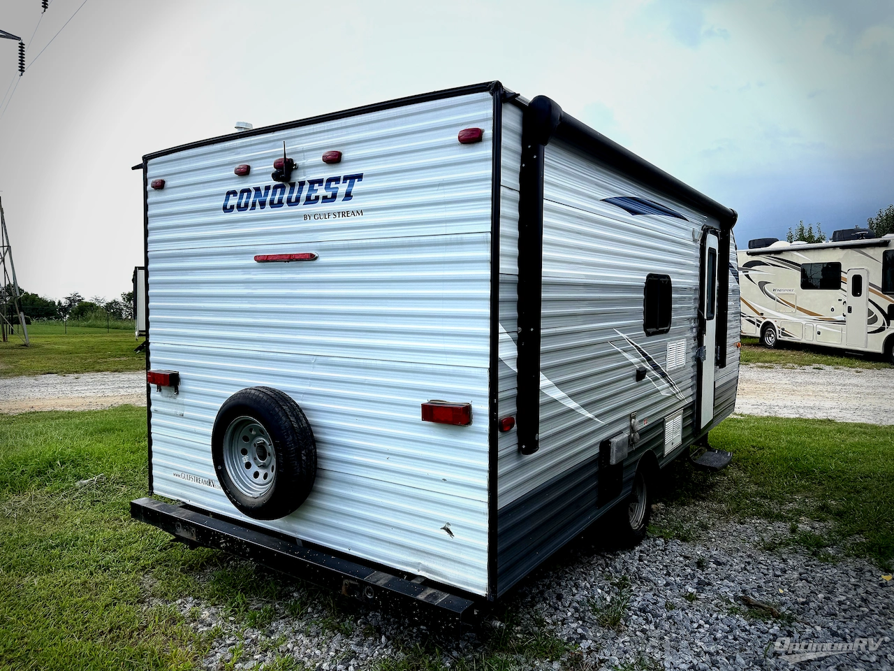 2018 Gulf Stream Conquest Super Lite 198BH Photo 2