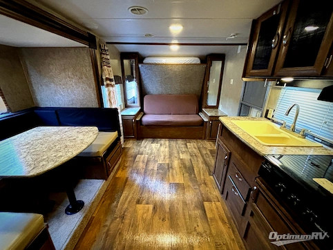 2017 Forest River Wildwood X-Lite 230BHXL RV Photo 2