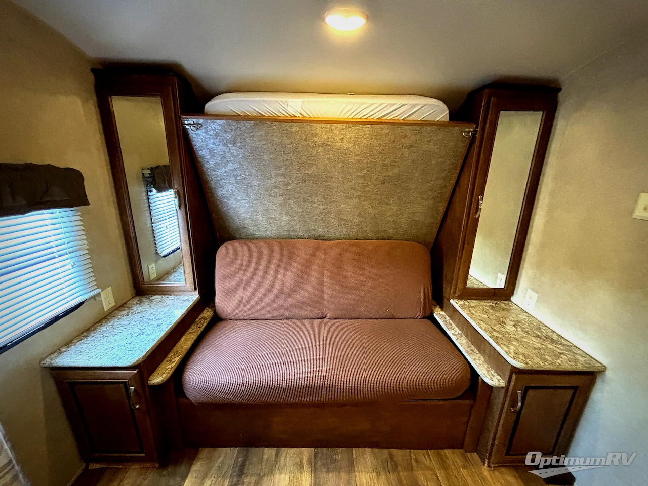 2017 Forest River Wildwood X-Lite 230BHXL Photo 7