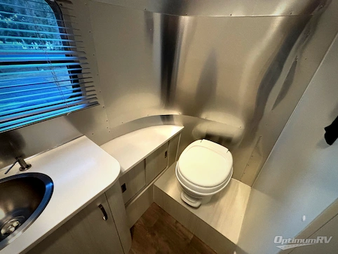 2021 Airstream Bambi 22FB RV Photo 4