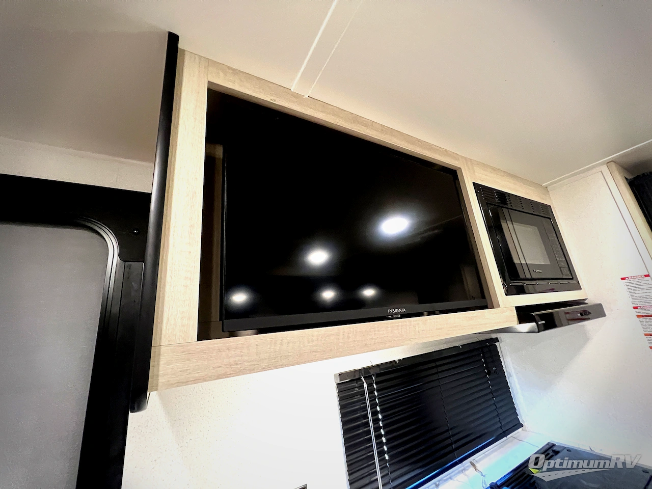 2026 Forest River Puma Camping Edition 305BHCE Photo 13