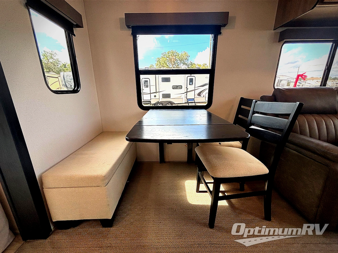 2026 Palomino Puma Destination 401RLFT Photo 8
