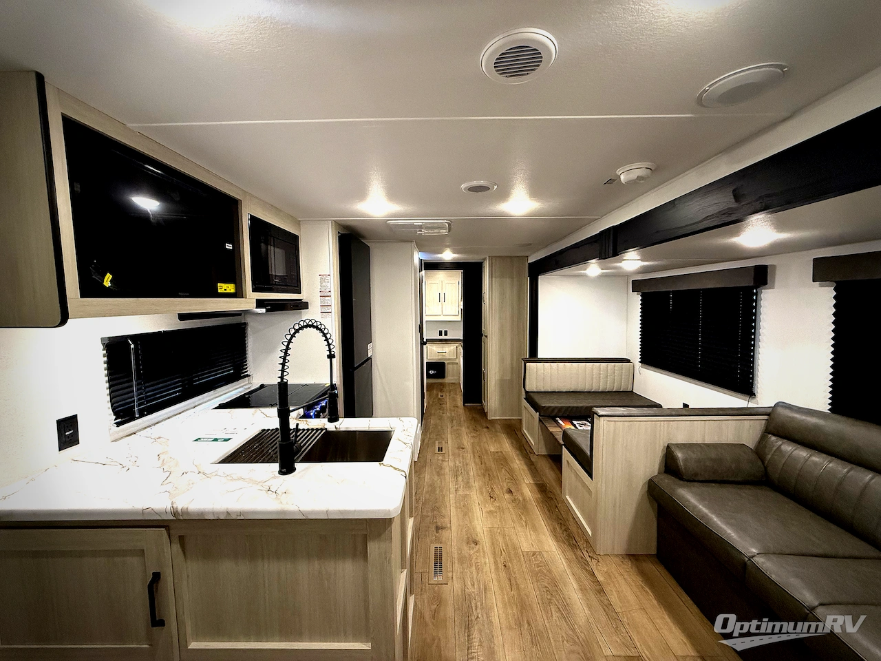 2026 Palomino Puma Camping Edition 304BHCE Photo 4