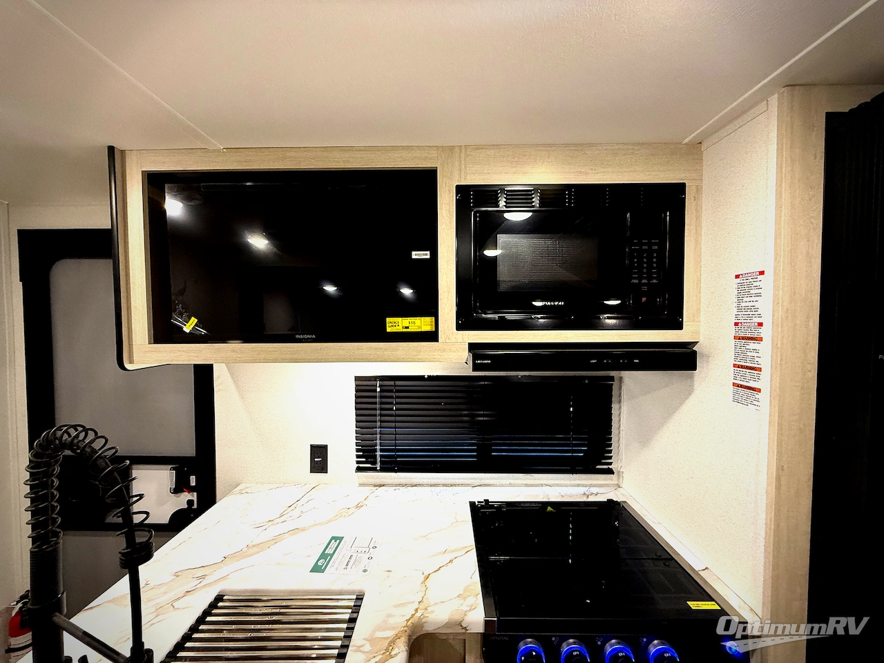 2026 Palomino Puma Camping Edition 304BHCE Photo 12