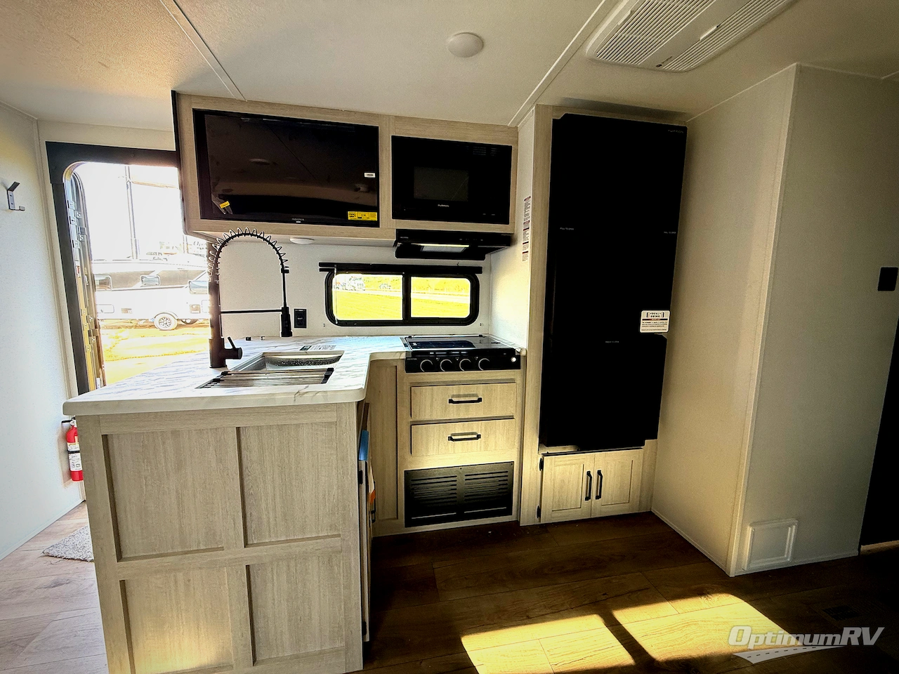 2026 Forest River Puma Camping Edition 304BHCE Photo 7