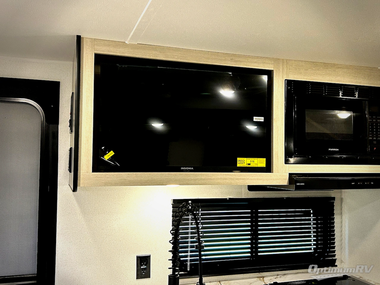 2026 Forest River Puma Camping Edition 250RBCE Photo 8