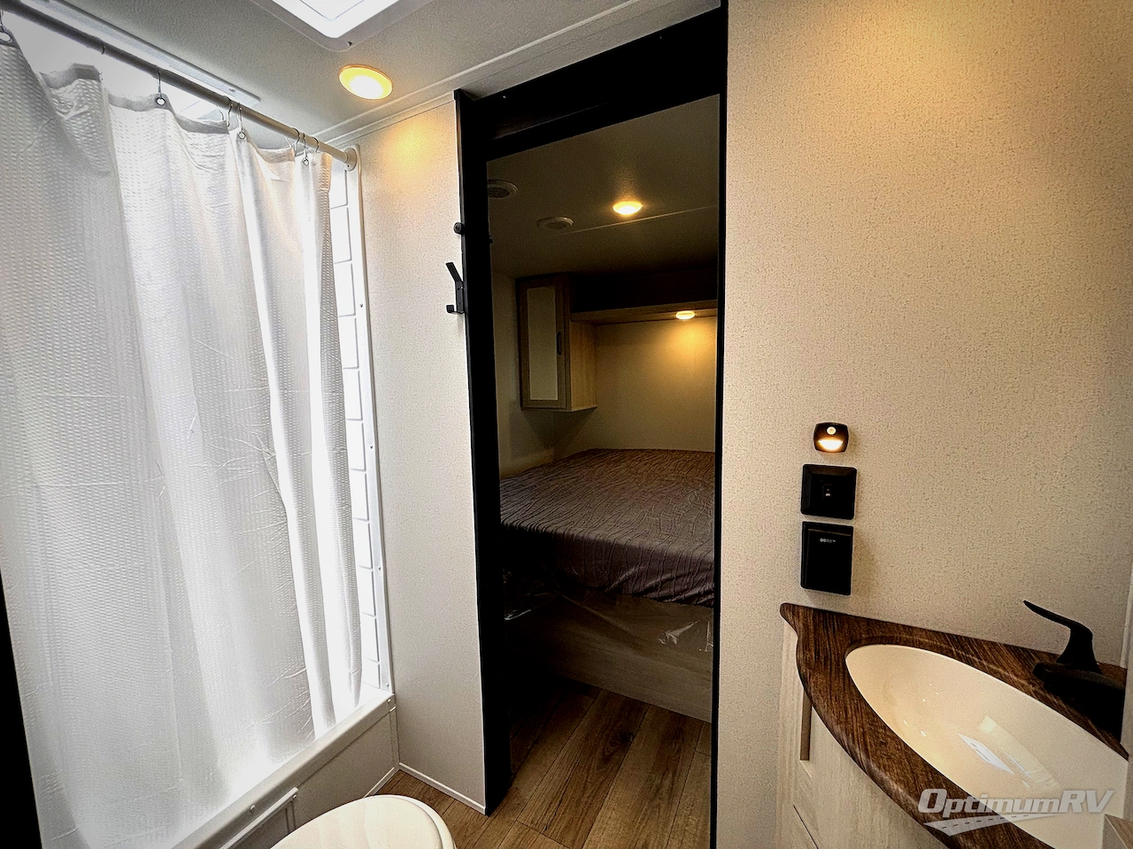 2026 Forest River Puma Camping Edition 211FKCE Photo 9