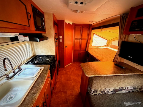 Used 2012 Coachmen Freedom Express LTZ 19SQX Travel Trailer at