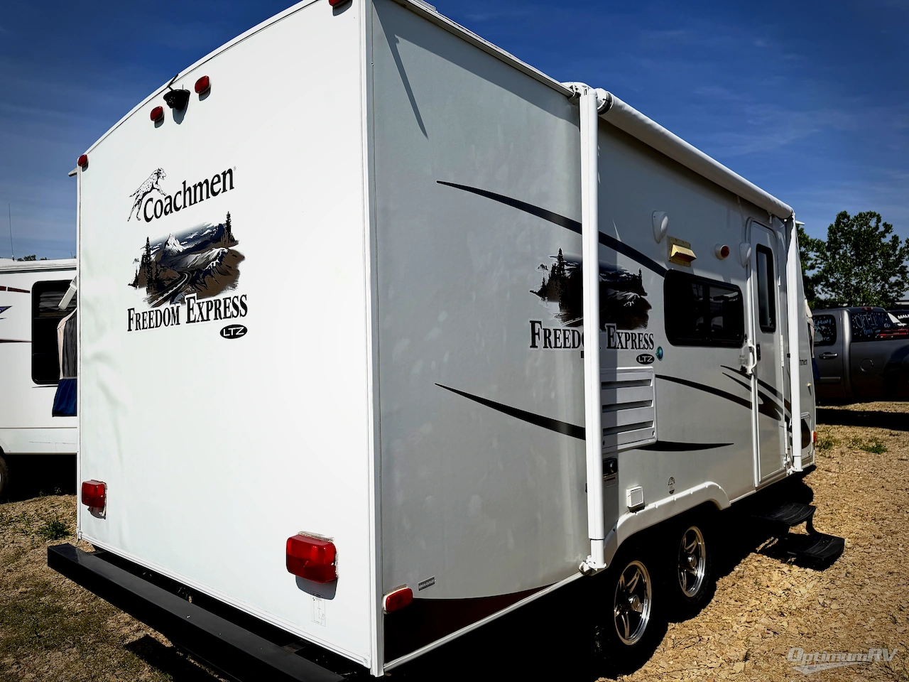 Used 2012 Coachmen Freedom Express LTZ 19SQX Travel Trailer at