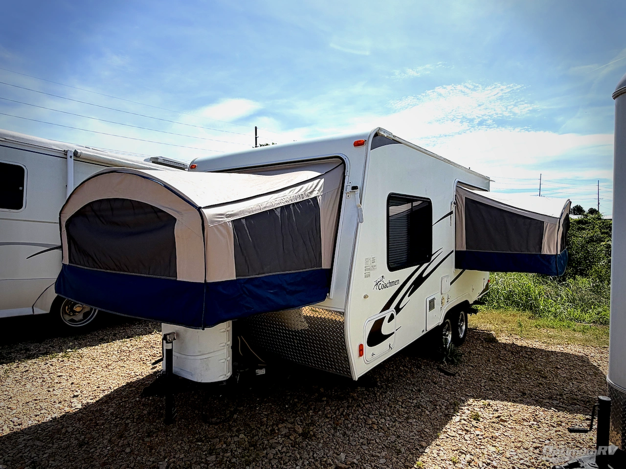 2012 Coachmen Freedom Express LTZ 19SQX Photo 4