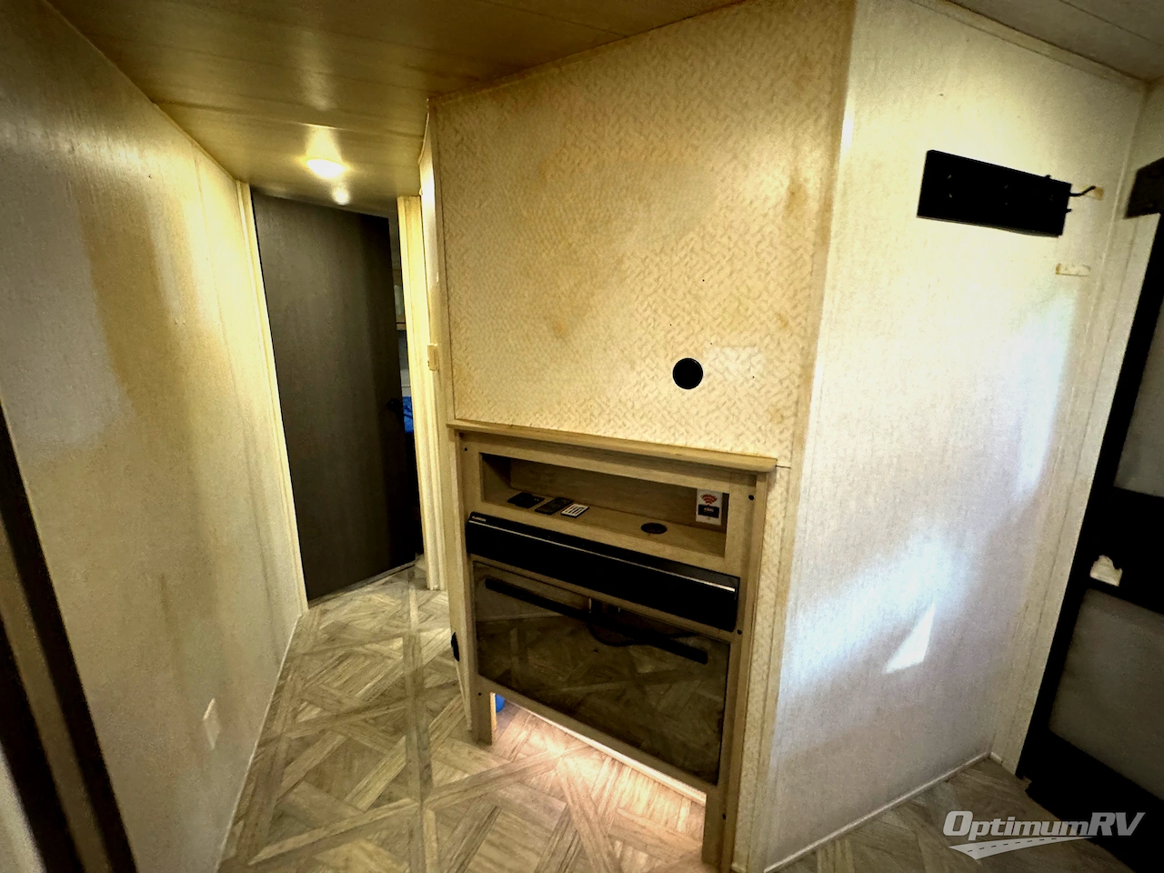 2023 Forest River Wildwood 29VBUD Photo 10