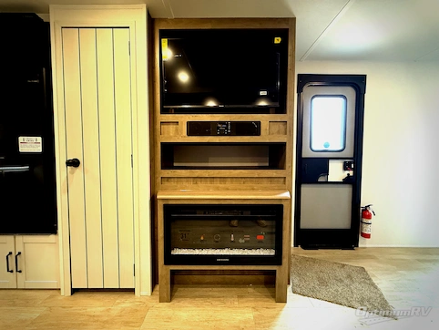 2026 Palomino Puma 31FKRK RV Photo 2