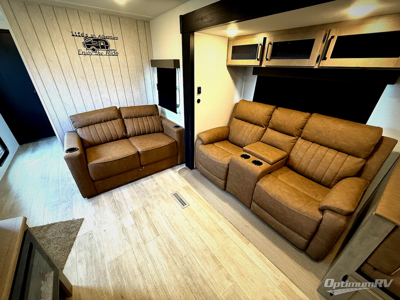 2026 Palomino Puma 31FKRK Photo 6