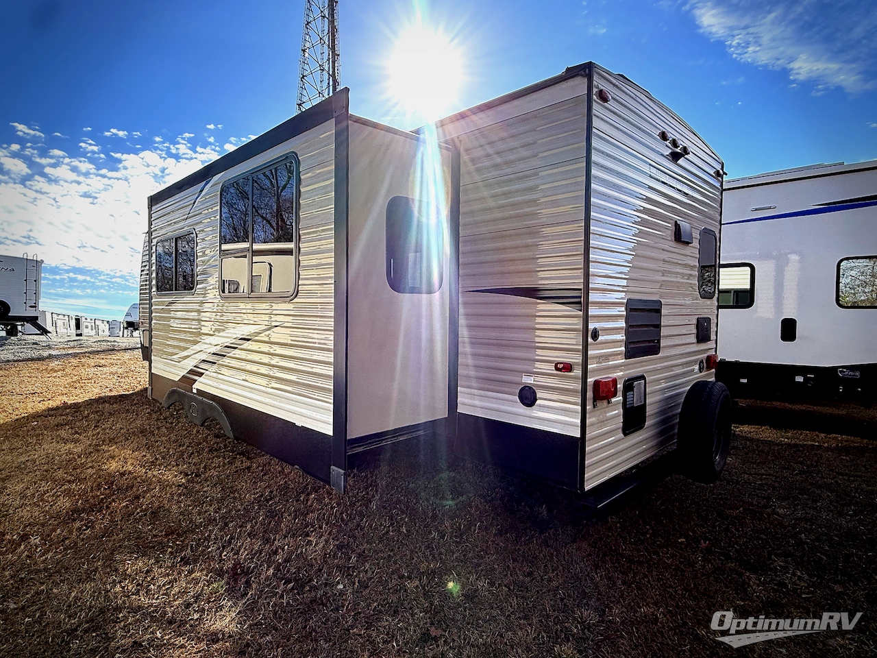 2018 Keystone Hideout 28RKS Photo 3