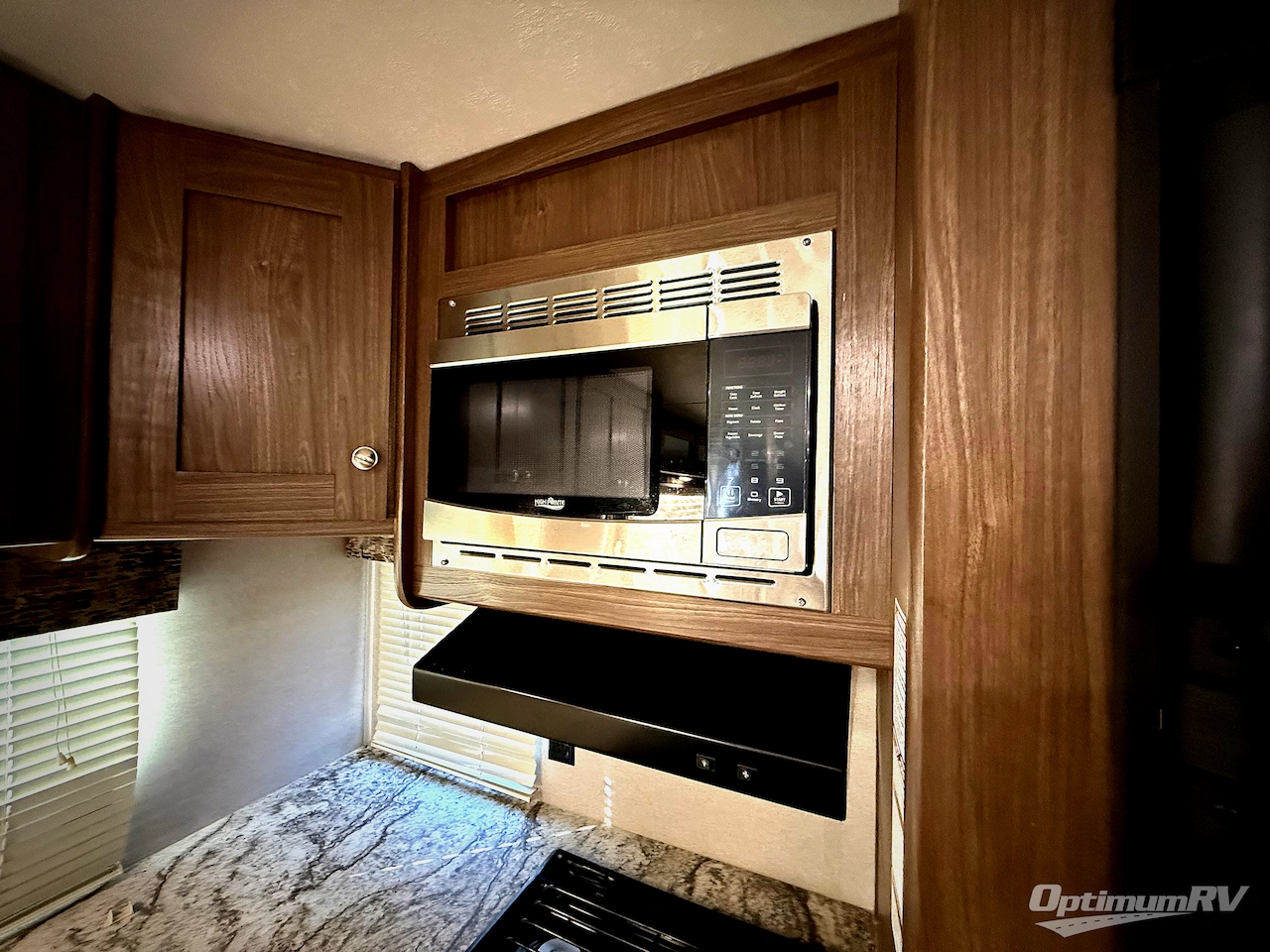 2018 Keystone Hideout 28RKS Photo 14