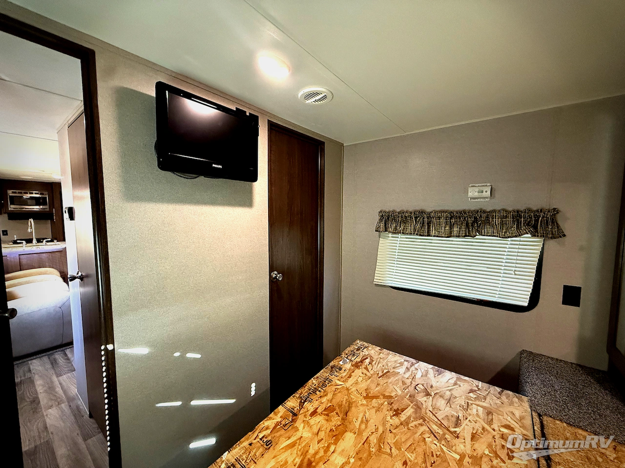 2018 Keystone Hideout 28RKS Photo 21