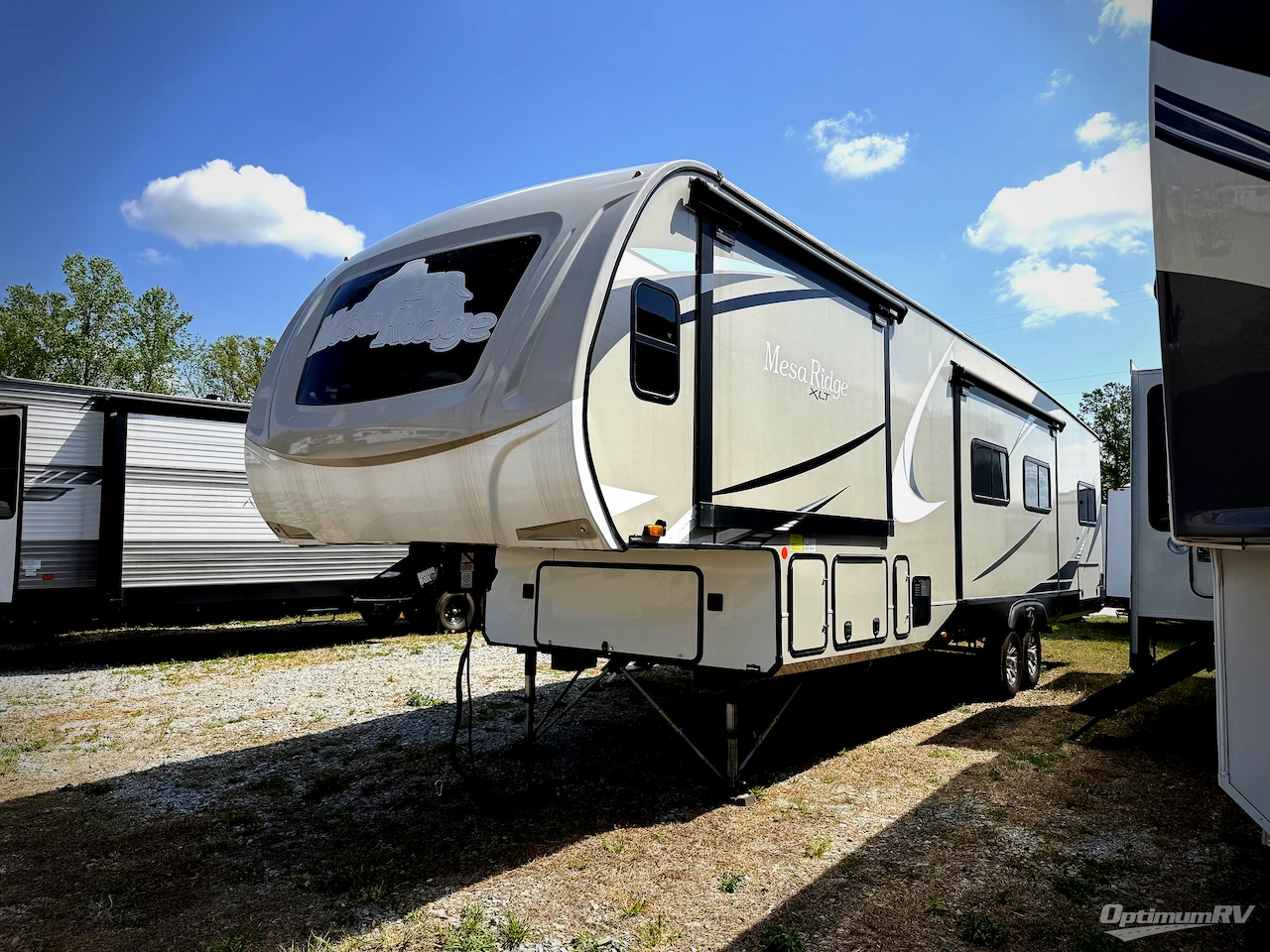 2022 Highland Ridge Mesa Ridge XLT MF364BHS Photo 4