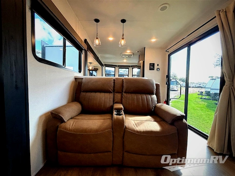 2026 Palomino Puma Destination 39FKL RV Photo 3