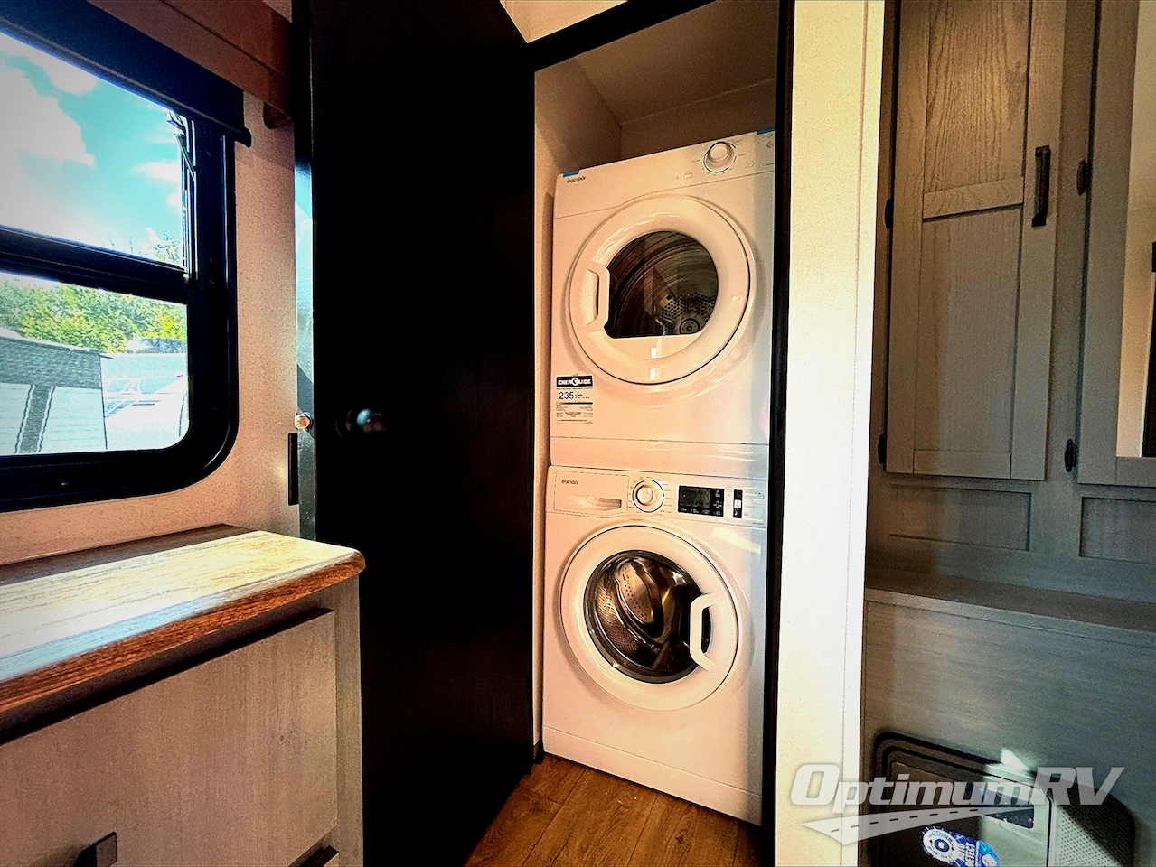 2026 Palomino Puma Destination 39FKL Photo 17