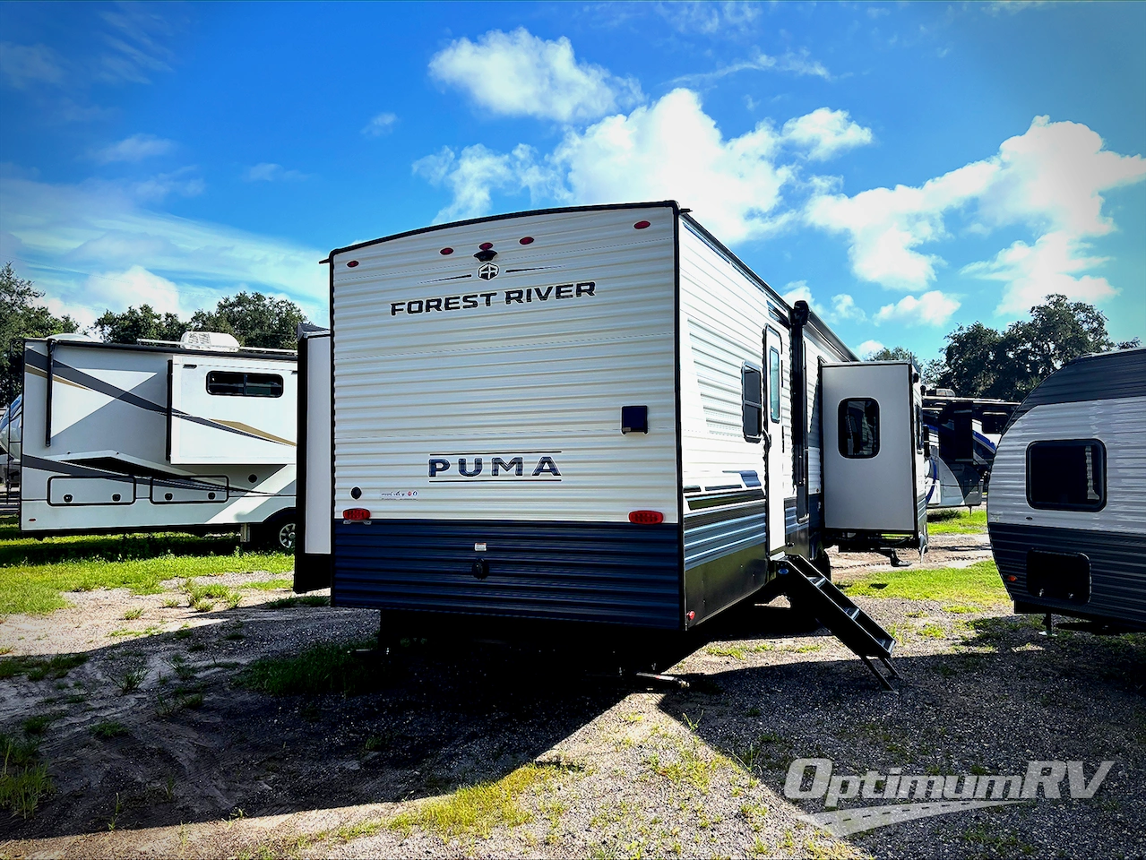2026 Palomino Puma Destination 39FKL Photo 2
