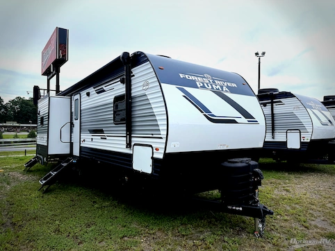 New 2026 Palomino Puma 32BH2B Featured Photo