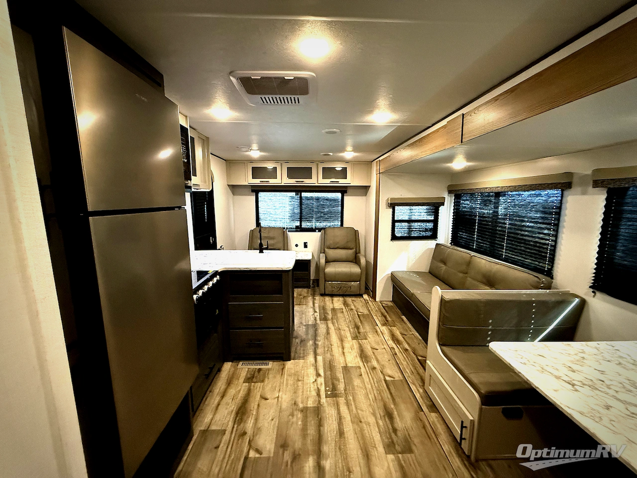 2025 Dutchmen Aspen Trail LE 26RL Photo 5