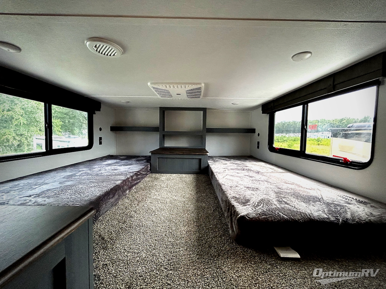 2026 Palomino Puma Destination 421LFT Photo 21