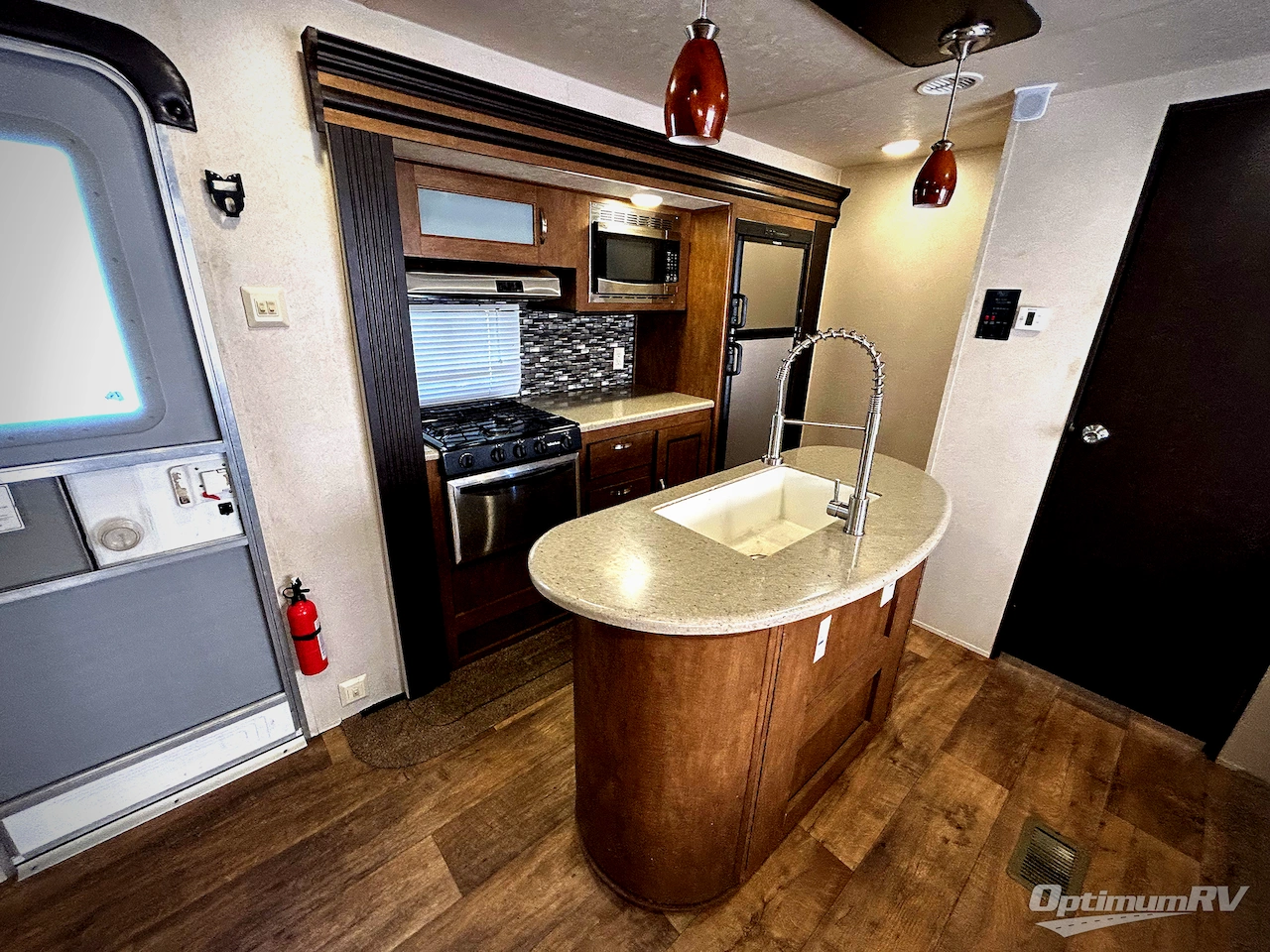 2018 Forest River Wildwood 31BKIS Photo 12