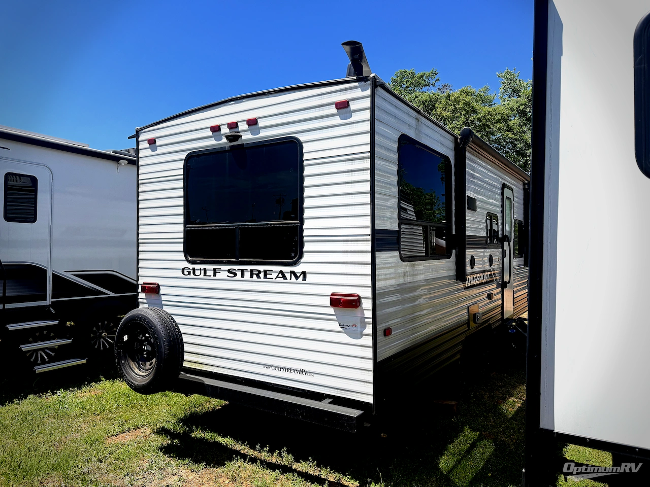 2022 Gulf Stream Kingsport Ultra Lite 22RSD Photo 2
