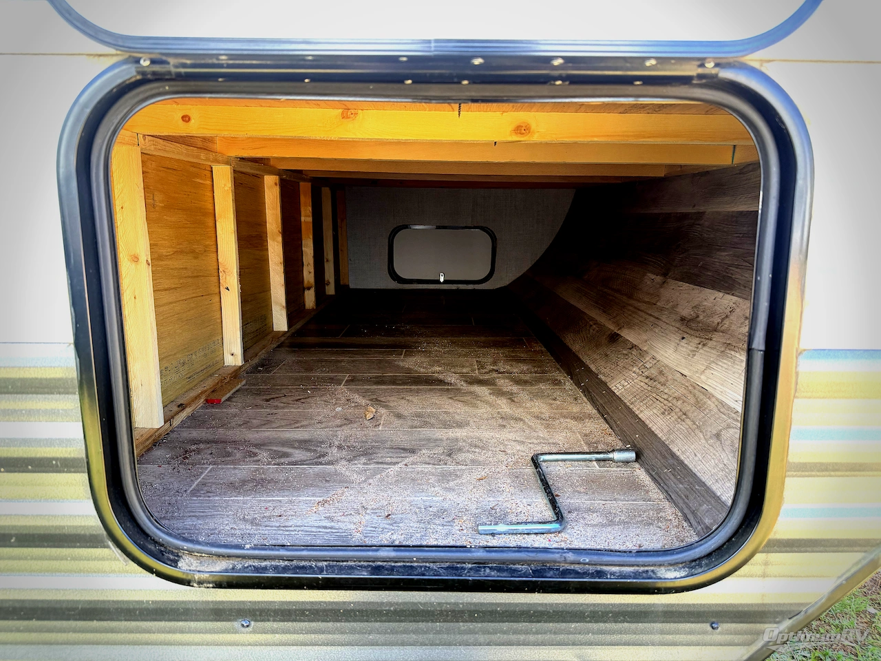 2022 Gulf Stream Kingsport Ultra Lite 22RSD Photo 18