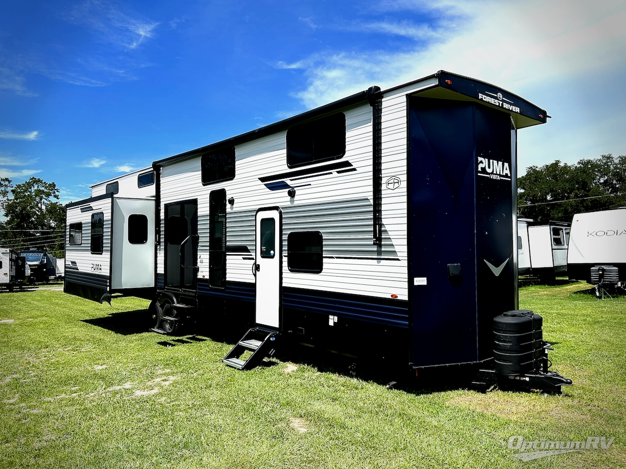 2026 Palomino Puma Destination 401RLFT Photo 1