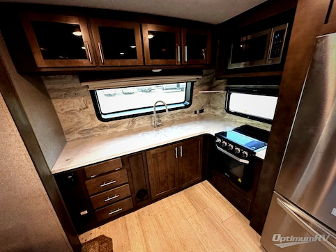 2020 Forest River Rockwood Signature Ultra Lite 8335SB RV Photo 2